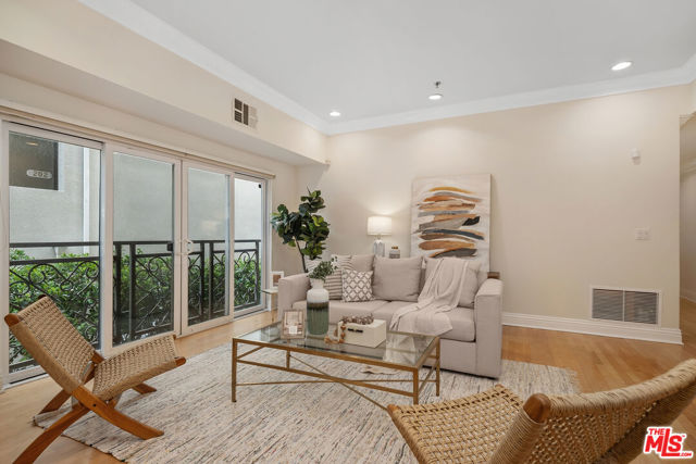 11840 Dorothy Street, Los Angeles CA: https://media.crmls.org/mediaz/ed2899a2-ee66-40b2-809d-58830fb3965a.jpg