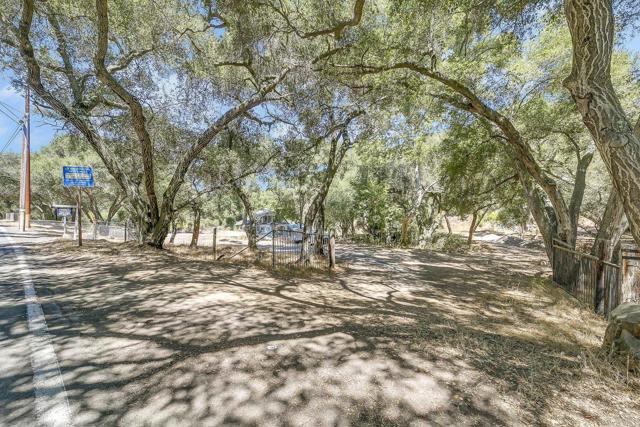15134 Woods Valley Road, Valley Center CA: https://media.crmls.org/mediaz/ed28c1ad-b605-4c77-8f21-756548735772.jpg