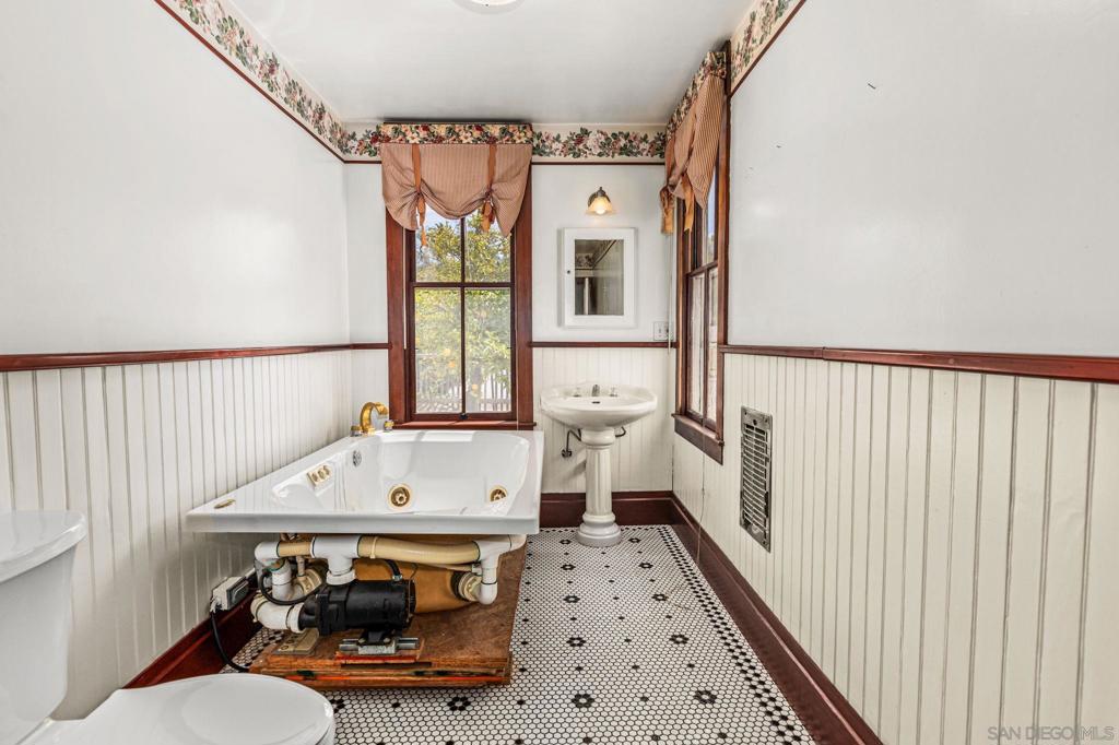 544 Juniper Street - photo 10