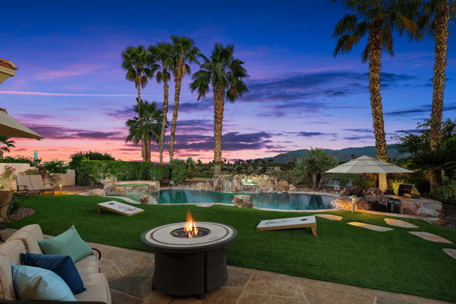 81655 Brown Deer, La Quinta CA: https://media.crmls.org/mediaz/ed2bddf2-d53a-4d3b-b62b-57b217428929.jpg