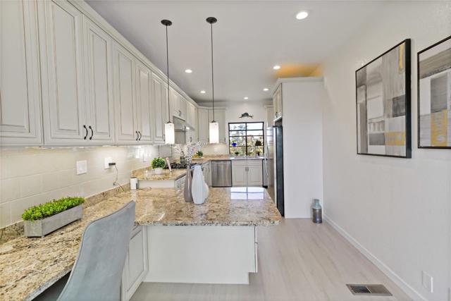 131 Los Vientos Way, San Carlos CA: https://media.crmls.org/mediaz/ed2c511c-b910-4c74-b9a2-7e5182bb565c.jpg