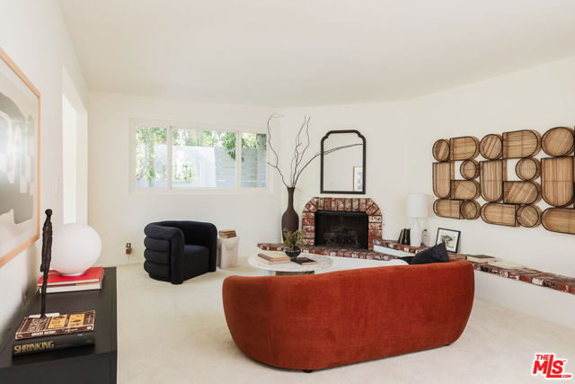 5215 Baza Avenue photo 4