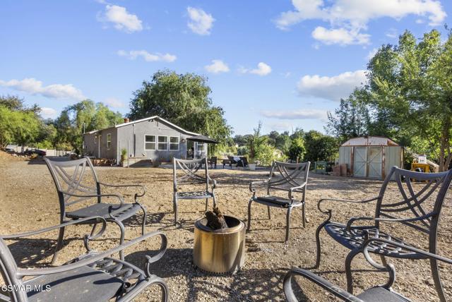 5429 Fairview Place, Agoura Hills CA: https://media.crmls.org/mediaz/ed2e6a2f-39d7-498c-80bb-c7d0381279ed.jpg