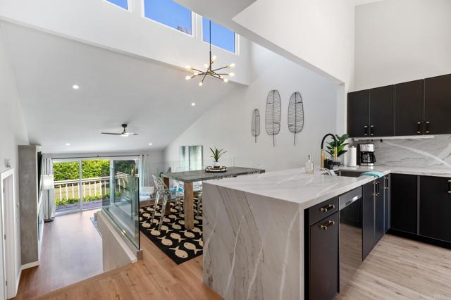 Image 7 of 42 For 1735 Aldersgate Road