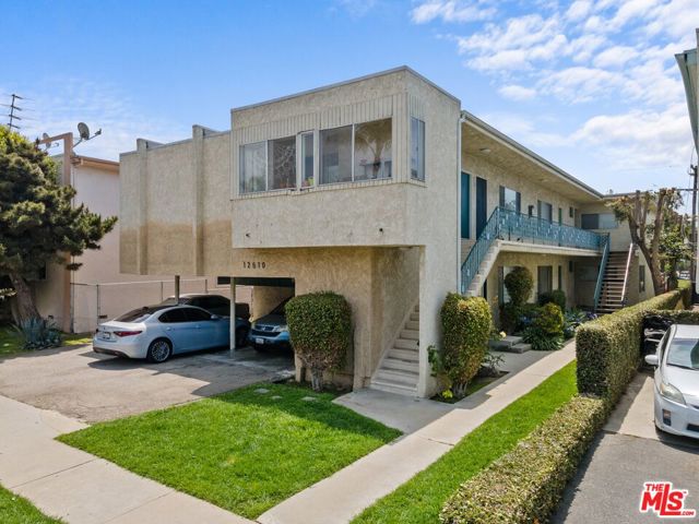 12610 Caswell Ave, Los Angeles, CA 90066