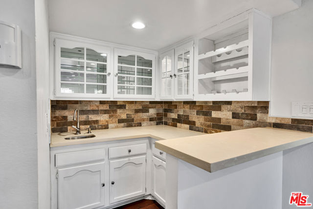 11158 Newcastle Avenue, Granada Hills CA: https://media.crmls.org/mediaz/ed2fef87-277c-4030-b3a0-2ab713dc8743.jpg