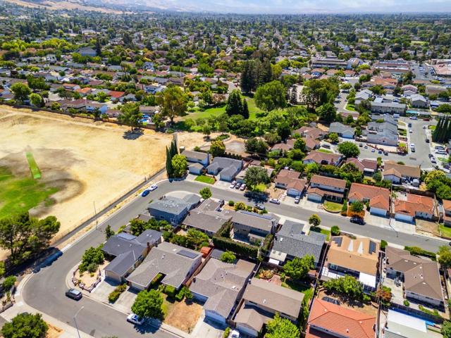 1584 Sonoma Drive, Milpitas CA: https://media.crmls.org/mediaz/ed324575-9f78-4445-9558-bb934805cf2f.jpg