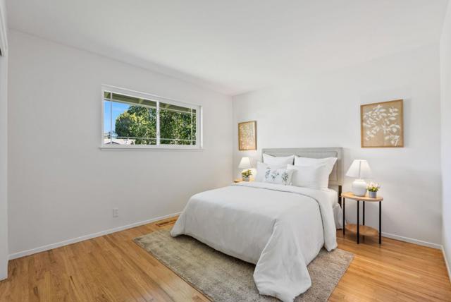 3520 Greer Road, Palo Alto CA: https://media.crmls.org/mediaz/ed335b0b-b8b6-4207-a625-3645dfd5d34a.jpg
