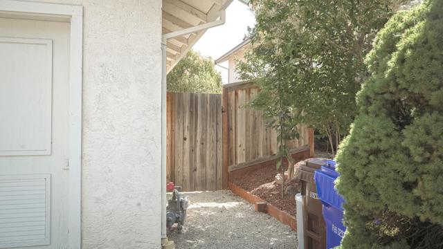 5486 Deer Run Drive, El Sobrante CA: https://media.crmls.org/mediaz/ed3364bf-b3c5-42a2-ba3c-05472538df77.jpg