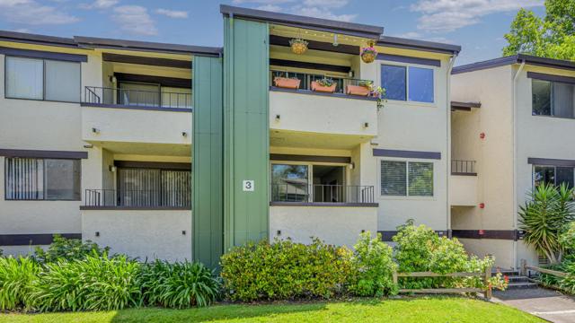 777 San Antonio Road, Palo Alto CA: https://media.crmls.org/mediaz/ed33a36f-fed2-4452-8a60-57886954f022.jpg