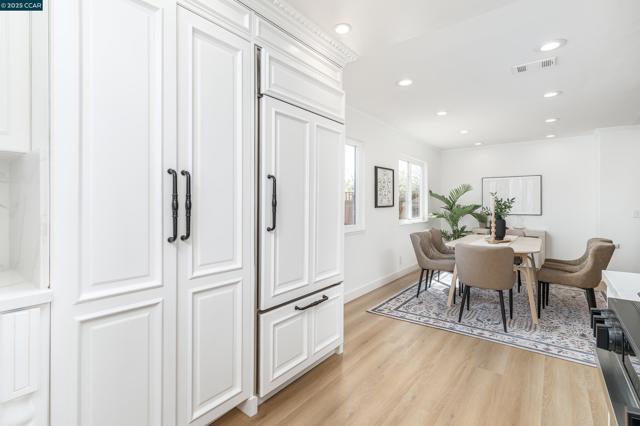 1400 Granada St, Vallejo CA: https://media.crmls.org/mediaz/ed356d7b-87a7-4ef2-be1d-9bf8172cb928.jpg