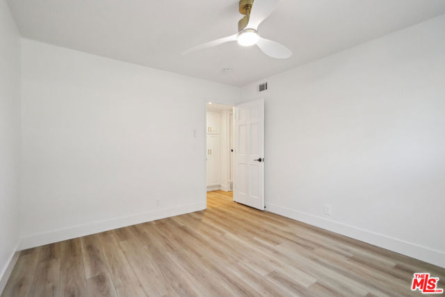 23681 Cavanaugh Road, Lake Forest CA: https://media.crmls.org/mediaz/ed35fb30-5249-4f9b-af59-698c4395334e.jpg
