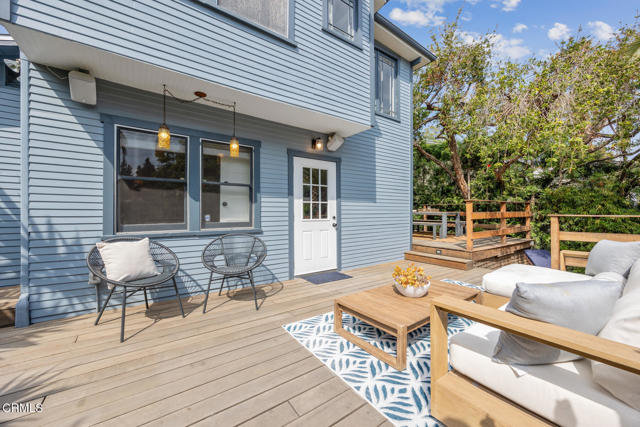 2116 Apex Avenue, Los Angeles CA: https://media.crmls.org/mediaz/ed36122e-7d5a-48a4-b93d-1d84bb5384a4.jpg