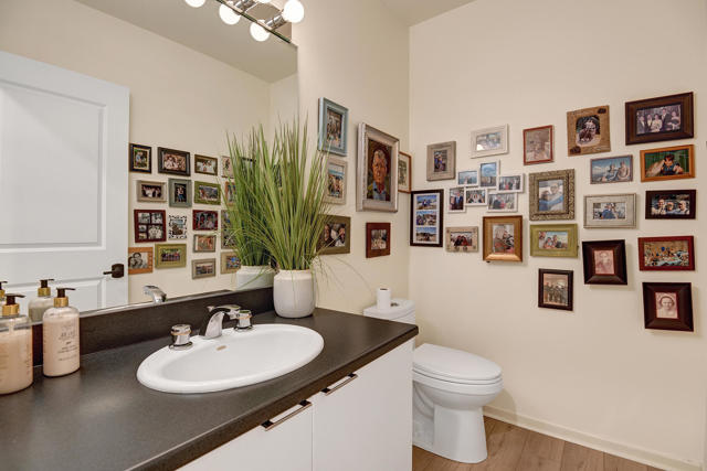 76470 Pala Palms Drive, Indian Wells CA: https://media.crmls.org/mediaz/ed369f7b-60af-43ec-a360-03b007265fdd.jpg