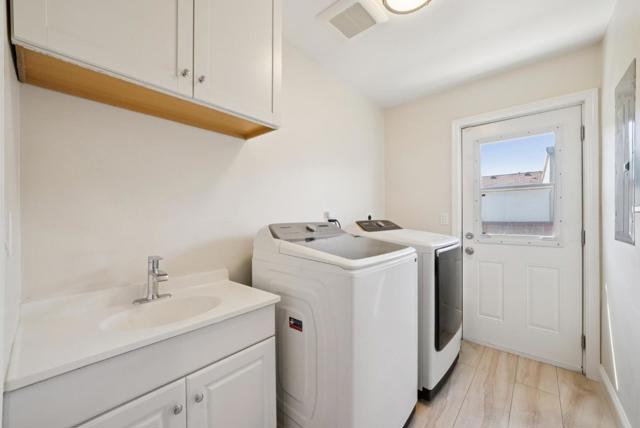 29356 Taylor Avenue, Hayward CA: https://media.crmls.org/mediaz/ed36f232-e786-43ad-bd91-0c50016d19c0.jpg