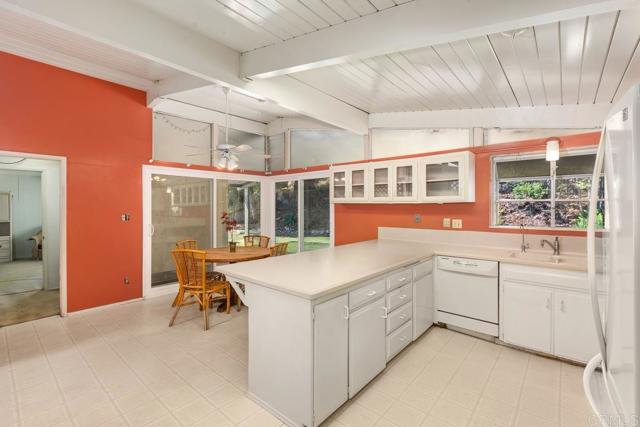 Image 3 of 12 For 5672 Dartford Way