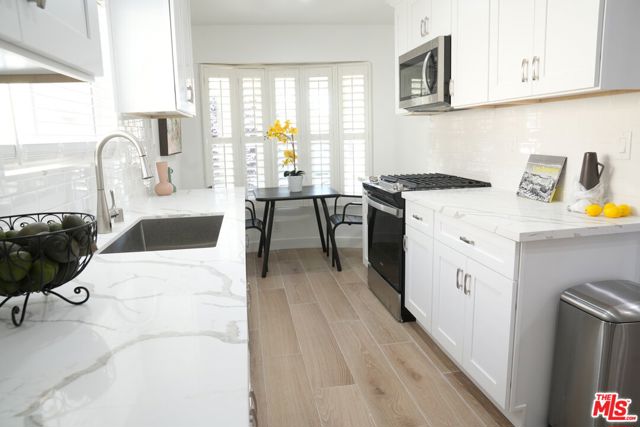 4243 W 58th Place, Los Angeles CA: https://media.crmls.org/mediaz/ed3b8e56-b534-4872-bc85-977eb8efb5b4.jpg