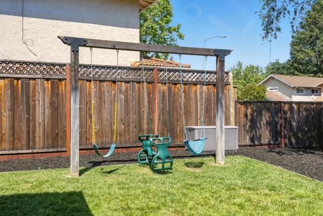 1010 Creekside Court, Morgan Hill CA: https://media.crmls.org/mediaz/ed3b964f-7655-47bf-89ff-288d21e69a65.jpg