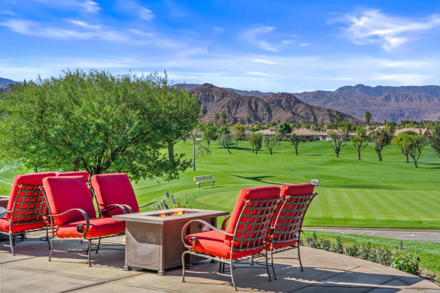 80435 Muirfield Drive, Indio CA: https://media.crmls.org/mediaz/ed3d6360-9cb7-4b34-8ba4-6d58cab8dc97.jpg