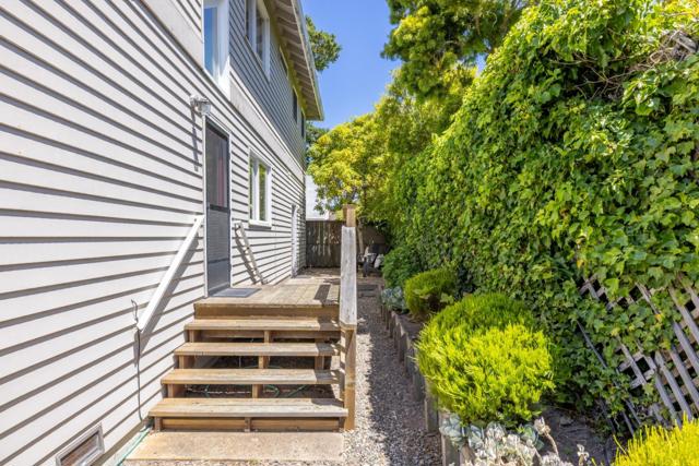 315 Granite Street, Pacific Grove CA: https://media.crmls.org/mediaz/ed3e75f3-03e8-4f94-8772-9579557cdef3.jpg