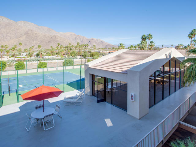 255 S Avenida Caballeros #302, Palm Springs, CA 92262