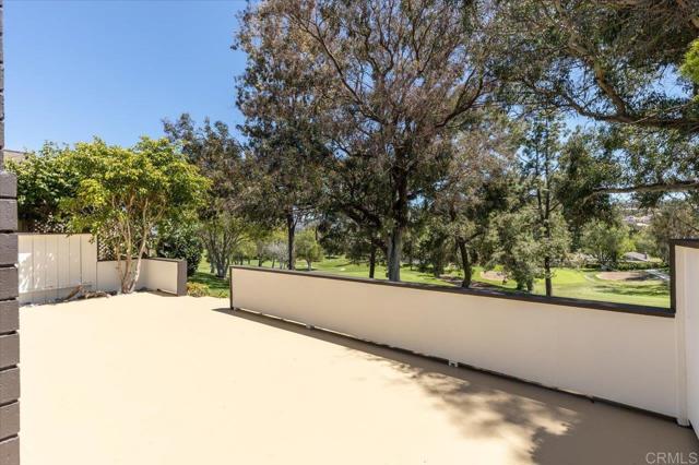 1259 La Casa Drive, San Marcos CA: https://media.crmls.org/mediaz/ed3f7855-996b-4c6b-8b6b-c90f6ff3fb1c.jpg