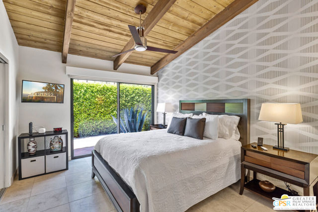 1347 Primavera Drive, Palm Springs CA: https://media.crmls.org/mediaz/ed4170b7-15d0-46d4-9e1b-ca5165d41807.jpg