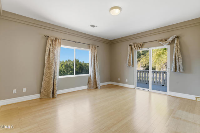 Detail Gallery Image 32 of 39 For 4174 Elm View Dr, Los Angeles,  CA 91316 - 5 Beds | 5 Baths