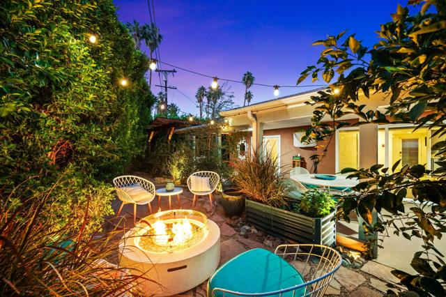 45496 Garden Square, Palm Desert CA: https://media.crmls.org/mediaz/ed4335e5-3c4e-471f-b4b0-833ccc6005aa.jpg