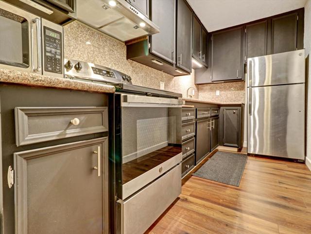 701 Los Felices Circle W #114, Palm Springs, CA 92262