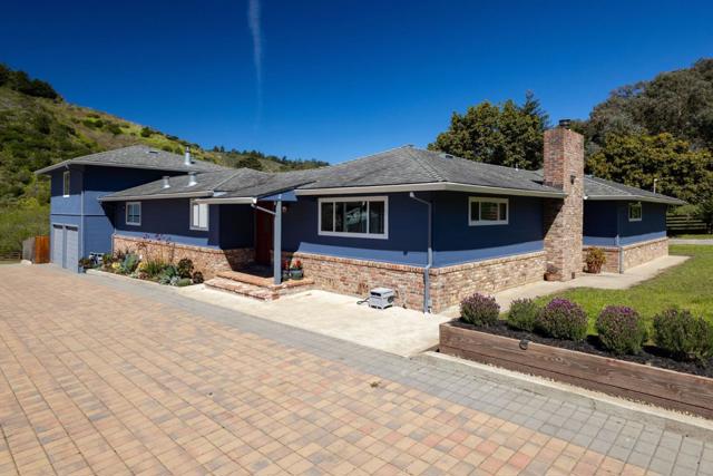 840 Frenchmans Creek Road, Half Moon Bay CA: https://media.crmls.org/mediaz/ed444917-6faf-409f-a6e3-47b8031a1232.jpg