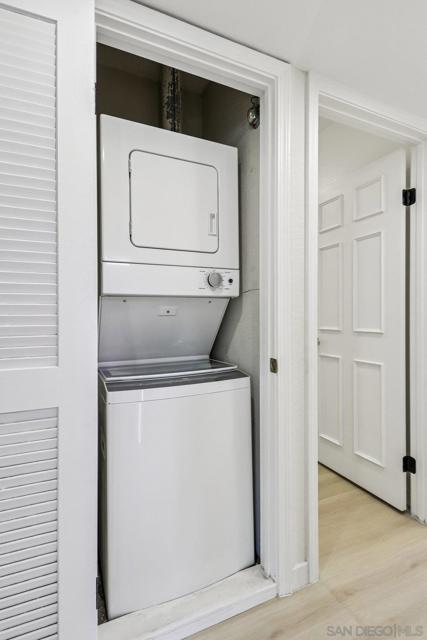 4043 Utah St, San Diego CA: https://media.crmls.org/mediaz/ed451c29-25fc-4dcb-ab47-d26bbe3e228a.jpg