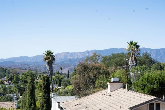 Detail Gallery Image 7 of 36 For 535 Minnesota, Fallbrook,  CA 92028 - 3 Beds | 2 Baths