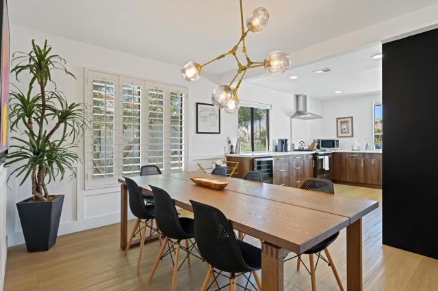25 Juan Carlos Drive, Rancho Mirage CA: https://media.crmls.org/mediaz/ed46ca95-8761-4673-b18a-883b1e72051a.jpg