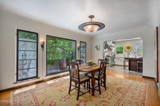 Detail Gallery Image 19 of 64 For 2707 Hermosita Dr, Glendale,  CA 91208 - 3 Beds | 3/1 Baths