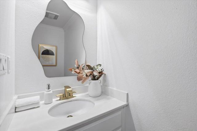 812 Ram Lane, Foster City CA: https://media.crmls.org/mediaz/ed488b99-3ea1-44c5-aafe-2b964d4b13c7.jpg