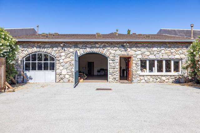 20300 Cachagua, Carmel Valley CA: https://media.crmls.org/mediaz/ed48a43c-276d-4dde-94ec-ec3d14e755ef.jpg