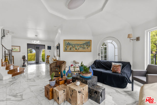 2240 Hillhurst Avenue, Los Angeles CA: https://media.crmls.org/mediaz/ed49cc7b-1c54-4afd-af1f-c797629db236.jpg