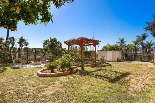 5442 San Onofre Ter, San Diego CA: https://media.crmls.org/mediaz/ed4a48d4-38ad-4f58-9082-5a22eff780b5.jpg