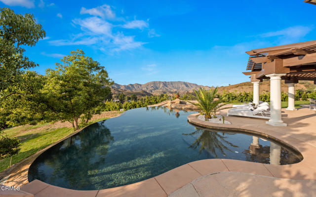 Detail Gallery Image 33 of 41 For 1909 Hazel Nut Ct, Agoura Hills,  CA 91301 - 5 Beds | 5/1 Baths
