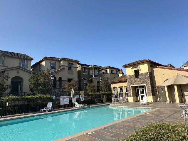 878 Luz Del Sol Loop, Milpitas CA: https://media.crmls.org/mediaz/ed4c930b-9d3f-4d9b-acdb-6727ebf7ddf3.jpg