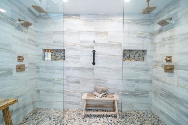 76 Princeton Drive, Rancho Mirage CA: https://media.crmls.org/mediaz/ed4cd47f-f43d-4d5a-bdbf-5ad85928af65.jpg