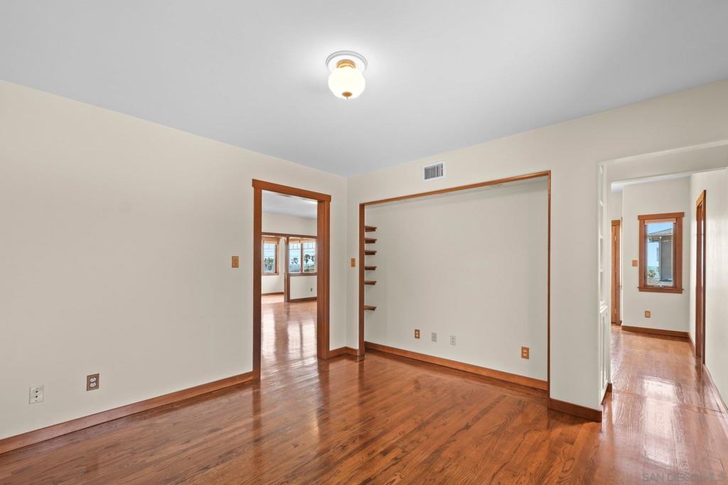 4444 Leon St. - photo 8