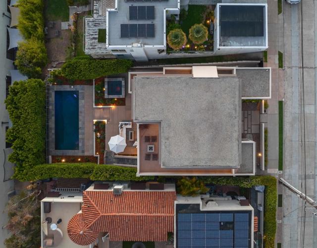 2111 W California Street, San Diego CA: https://media.crmls.org/mediaz/ed4d3739-1348-406c-aa7b-591328837c56.jpg
