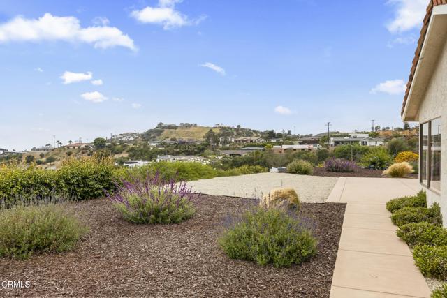 7024 Meadowview Court, Ventura CA: https://media.crmls.org/mediaz/ed4d7839-9003-48ed-b993-5ececa85f623.jpg