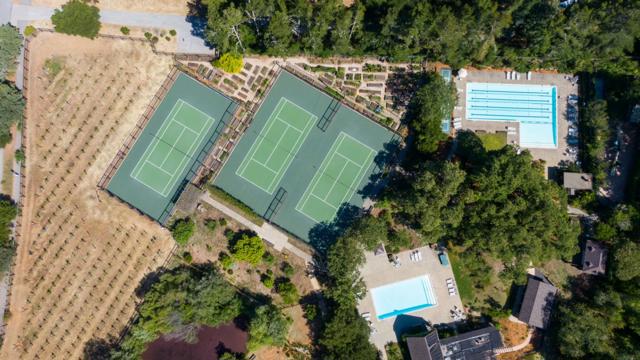 11 Hawk View, Portola Valley CA: https://media.crmls.org/mediaz/ed4ea7ca-9113-4b26-b010-5d74fc3cf17c.jpg