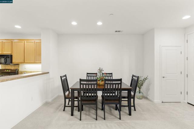 113 Carmel St, San Pablo CA: https://media.crmls.org/mediaz/ed4edf74-04ba-4465-8f9a-6696be450a68.jpg