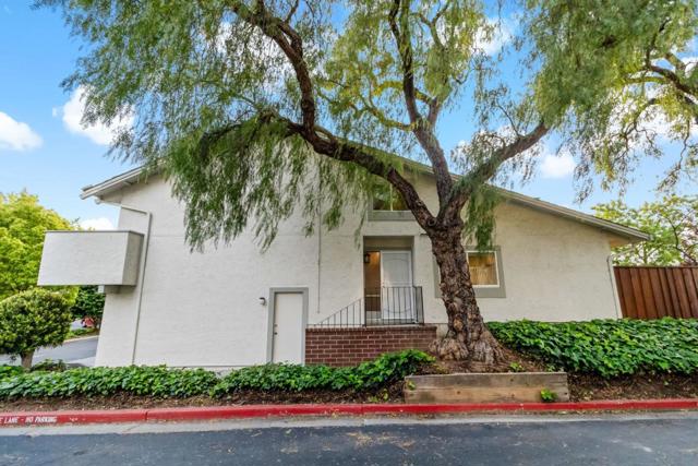 20179 Northwest Square, Cupertino CA: https://media.crmls.org/mediaz/ed4f9cf8-3e26-452a-8424-5f6006a004bc.jpg