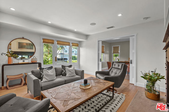 12844 Halkirk Street photo 8
