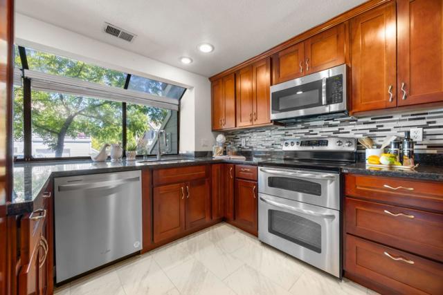 2784 Buena Point Court, San Jose CA: https://media.crmls.org/mediaz/ed5184ba-3f20-4db7-a4f3-fce20458a976.jpg
